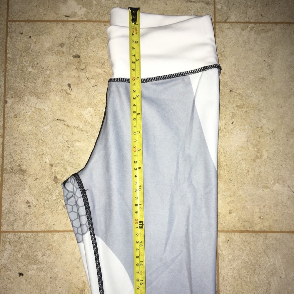 Sold!!! Leggings - Picture 5 of 5